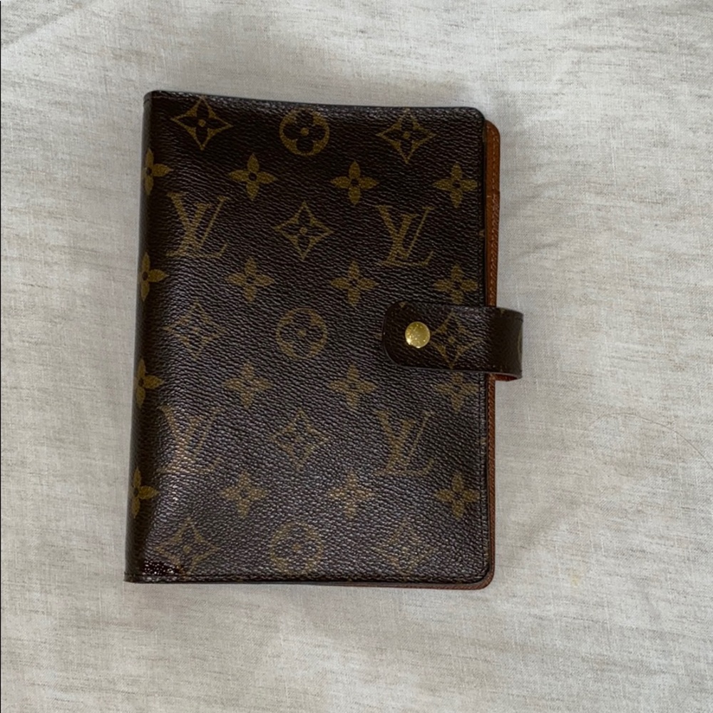 Authentic Louis day planner